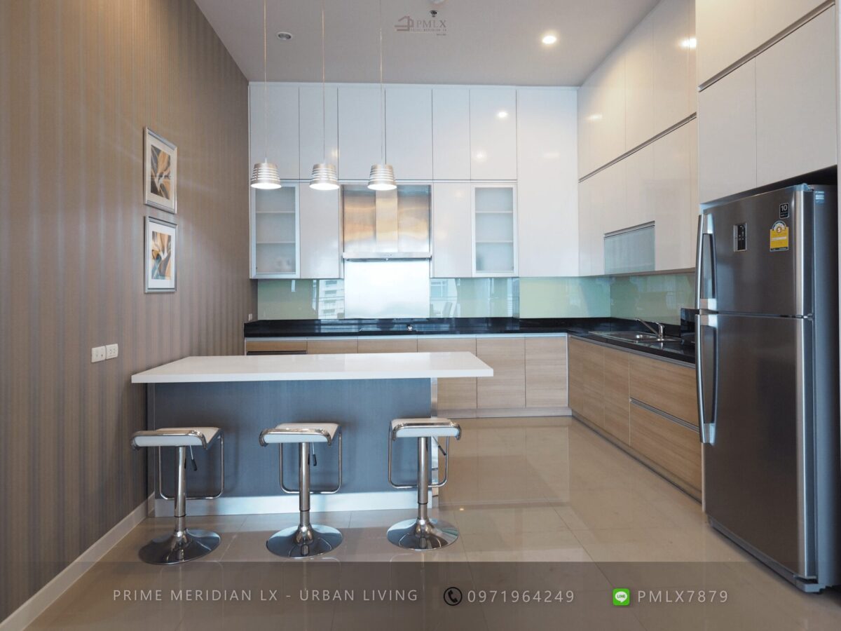 Circle Condominium - 3 Beds