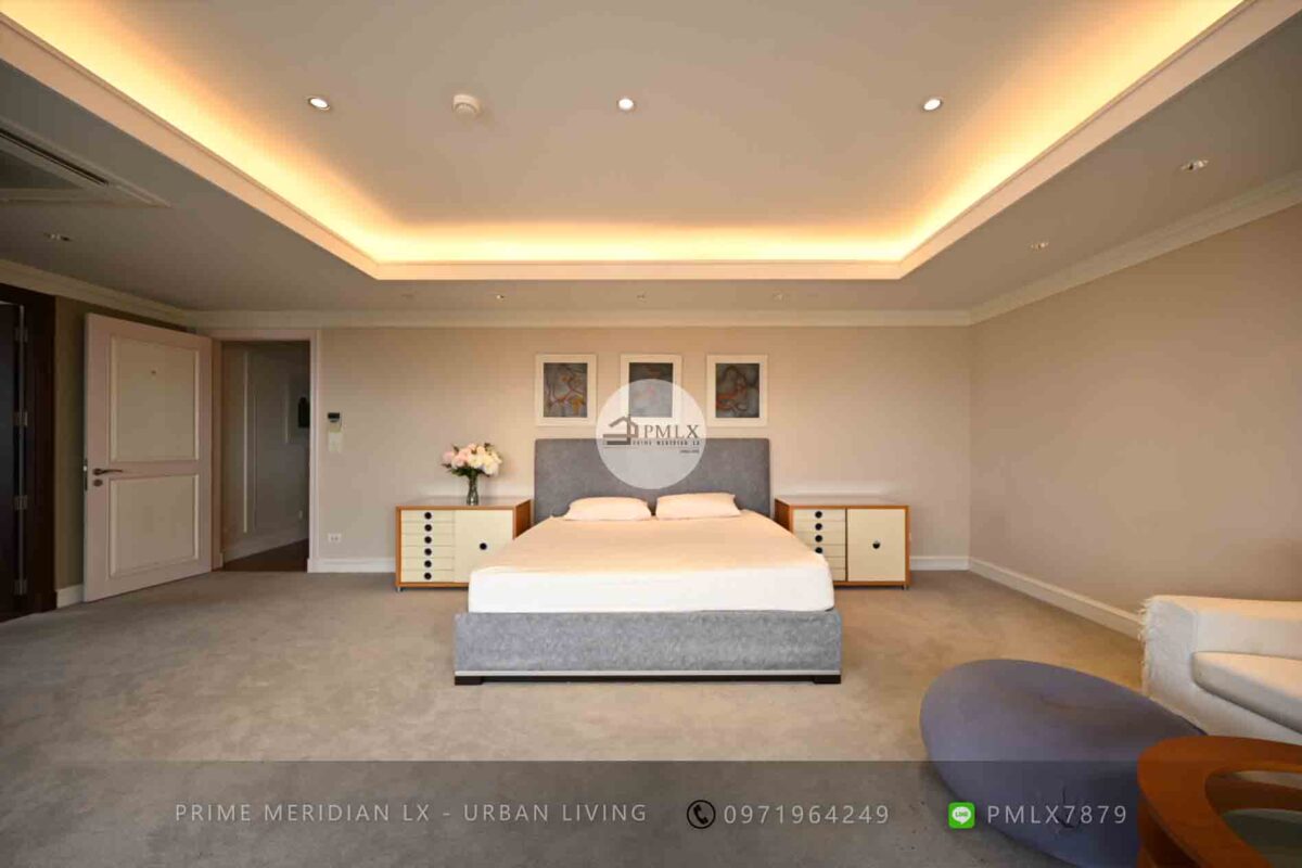 Las Colinas - Penthouse Duplex