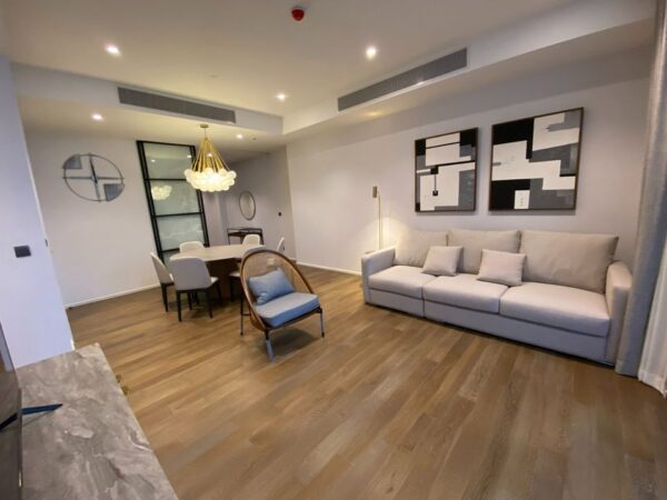 Muniq Langsuan - 2 Beds