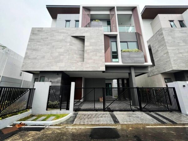 The Gentry Phattanakan 2 - Luxury Single House
