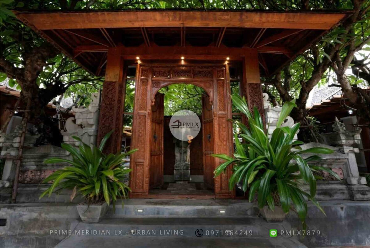 Luxury Thai & Bali Styled Villa - Bangkok