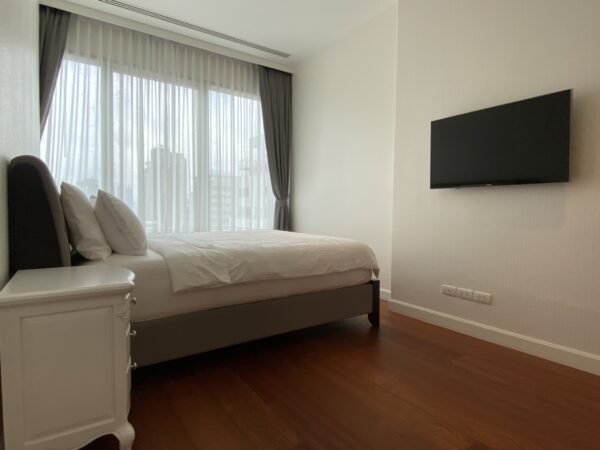 185 Rajadamri - 2 Beds