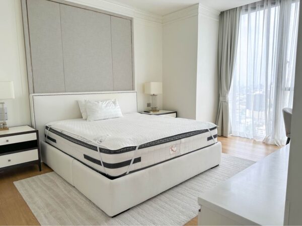 BEATNIQ Sukhumvit 32 - 2 Bed