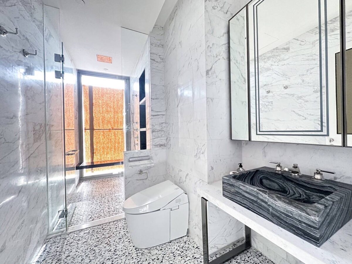 The Residences At Mandarin Oriental - 3 Beds
