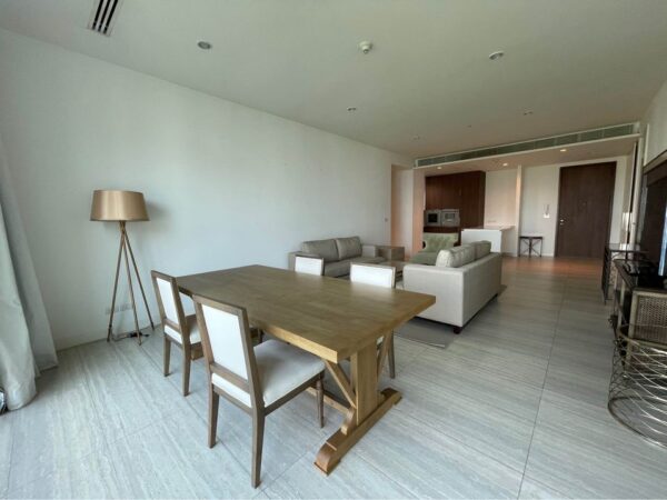 185 Rajadamri - 2 Beds