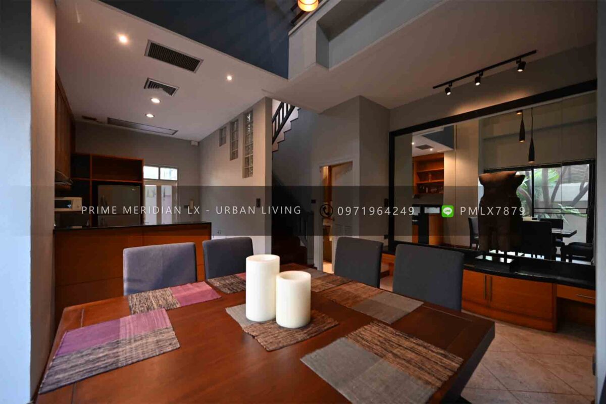 Villa 49 Townhouse - Central Bangkok