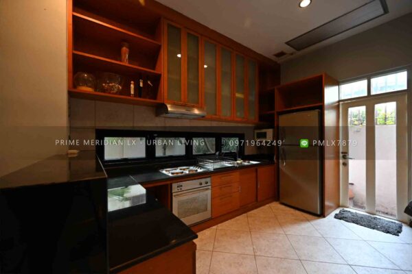 Villa 49 Townhouse - Central Bangkok