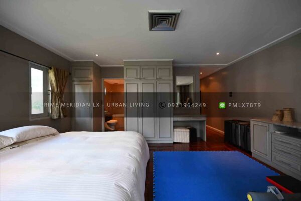 Villa 49 Townhouse - Central Bangkok