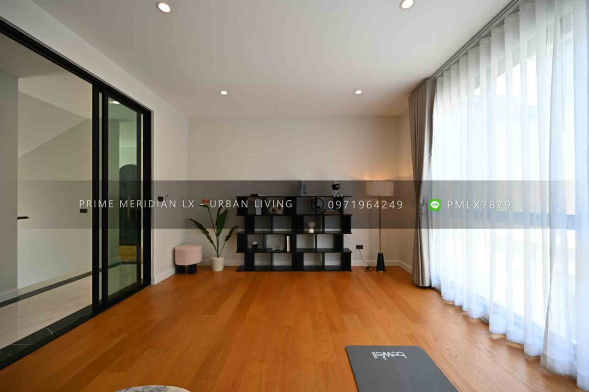 Cinq Royal Krungthep Kreetha - Luxury Single House