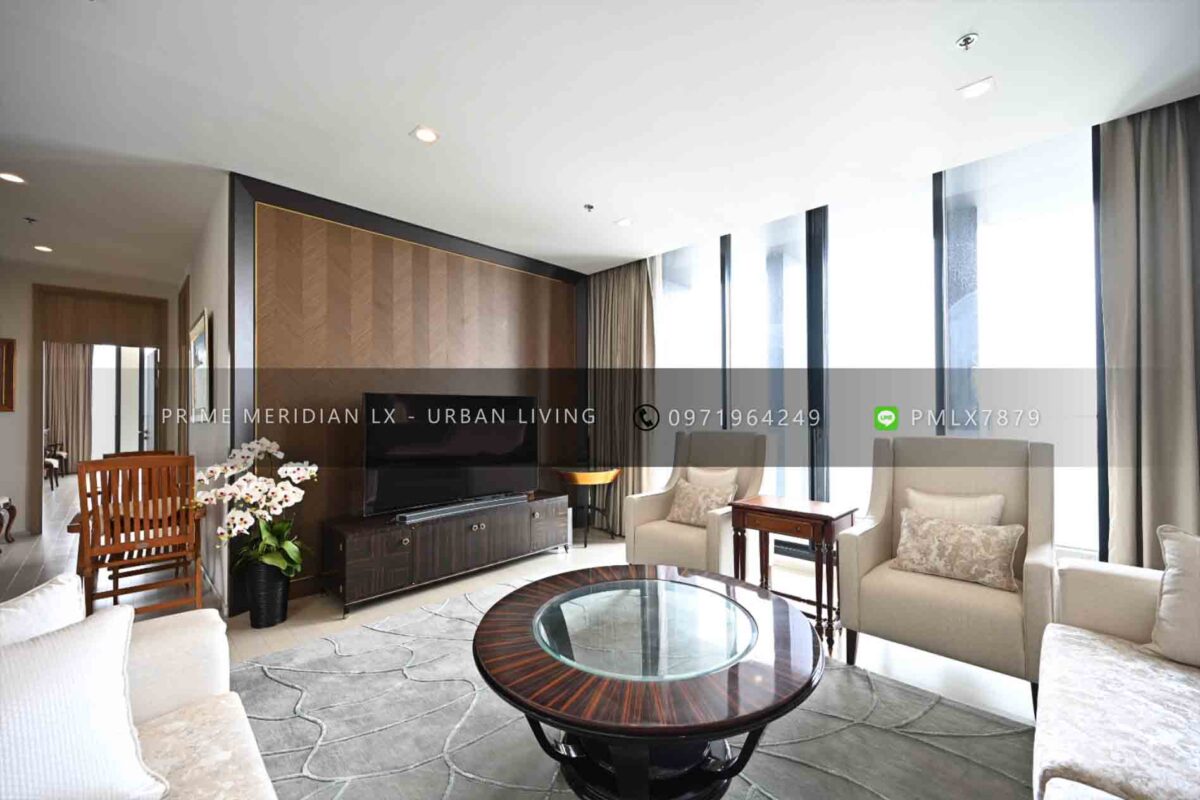 Noble Ploenchit
