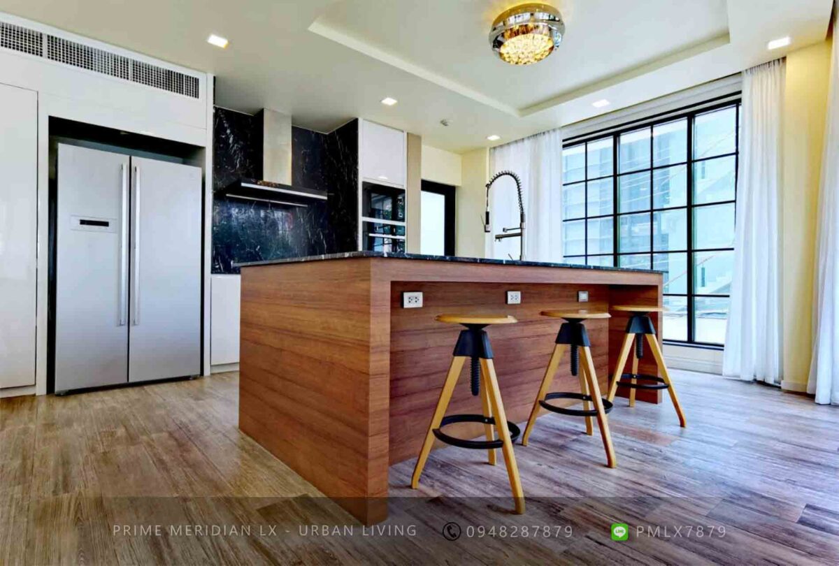 Penthouse Condominium 2