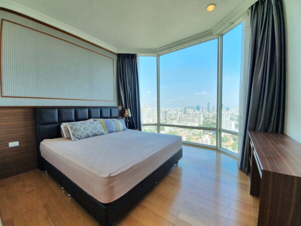 Royce Private Residences - 2 Beds