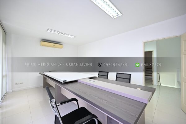 Nirvana @WORK Rama 9 – Ramkhamhaeng
