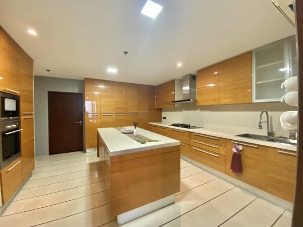 Kallista Mansion Sukhumvit 11 - 3 Beds