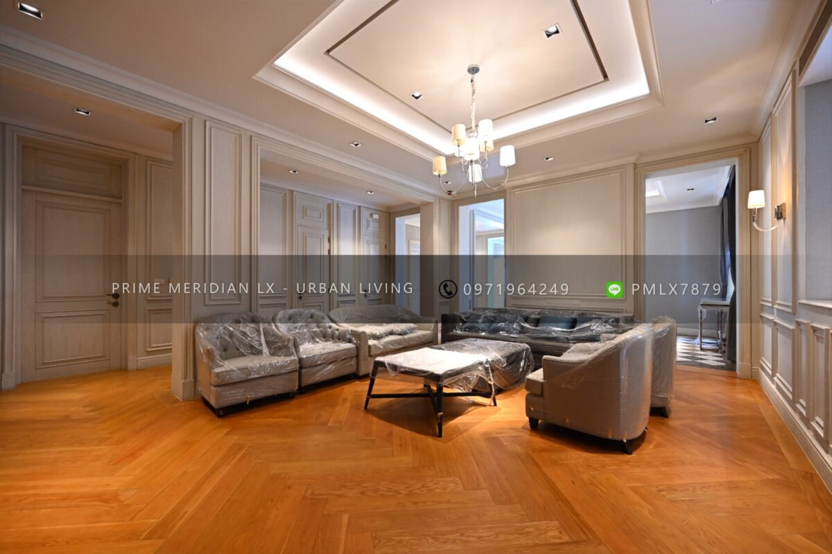 The Royal Residence - Kaset Nawamin - Two houses to be sold together