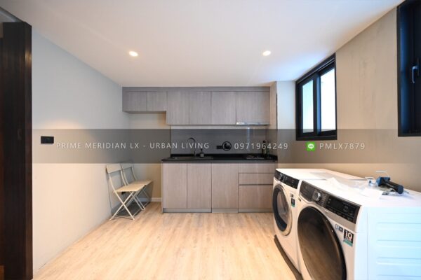 Quarter 31 - Townhouse