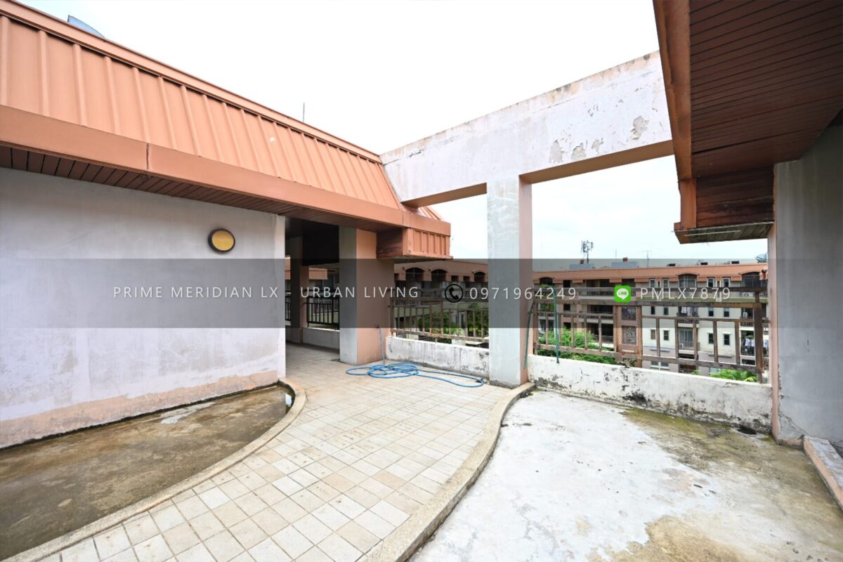Baan Suan Sukhothai - Top Floor Penthouse