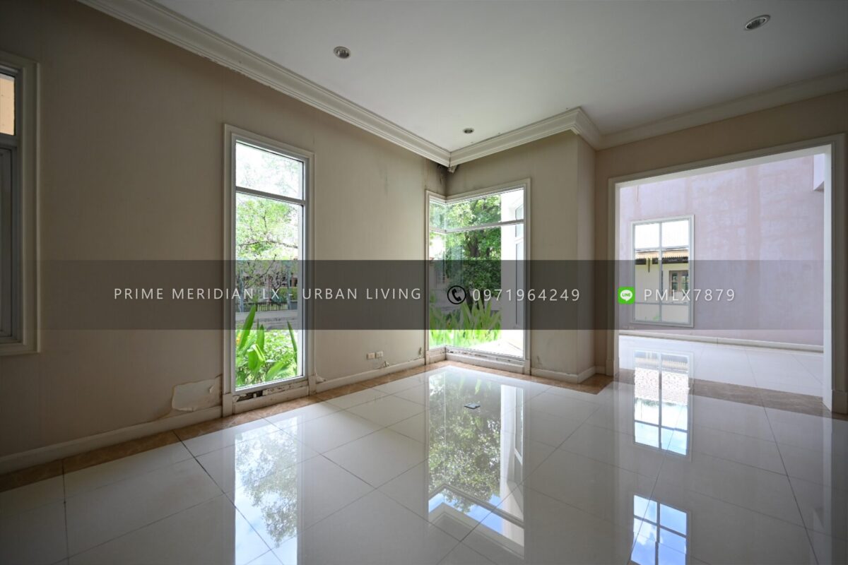 The Royal Residence - Kaset Nawamin