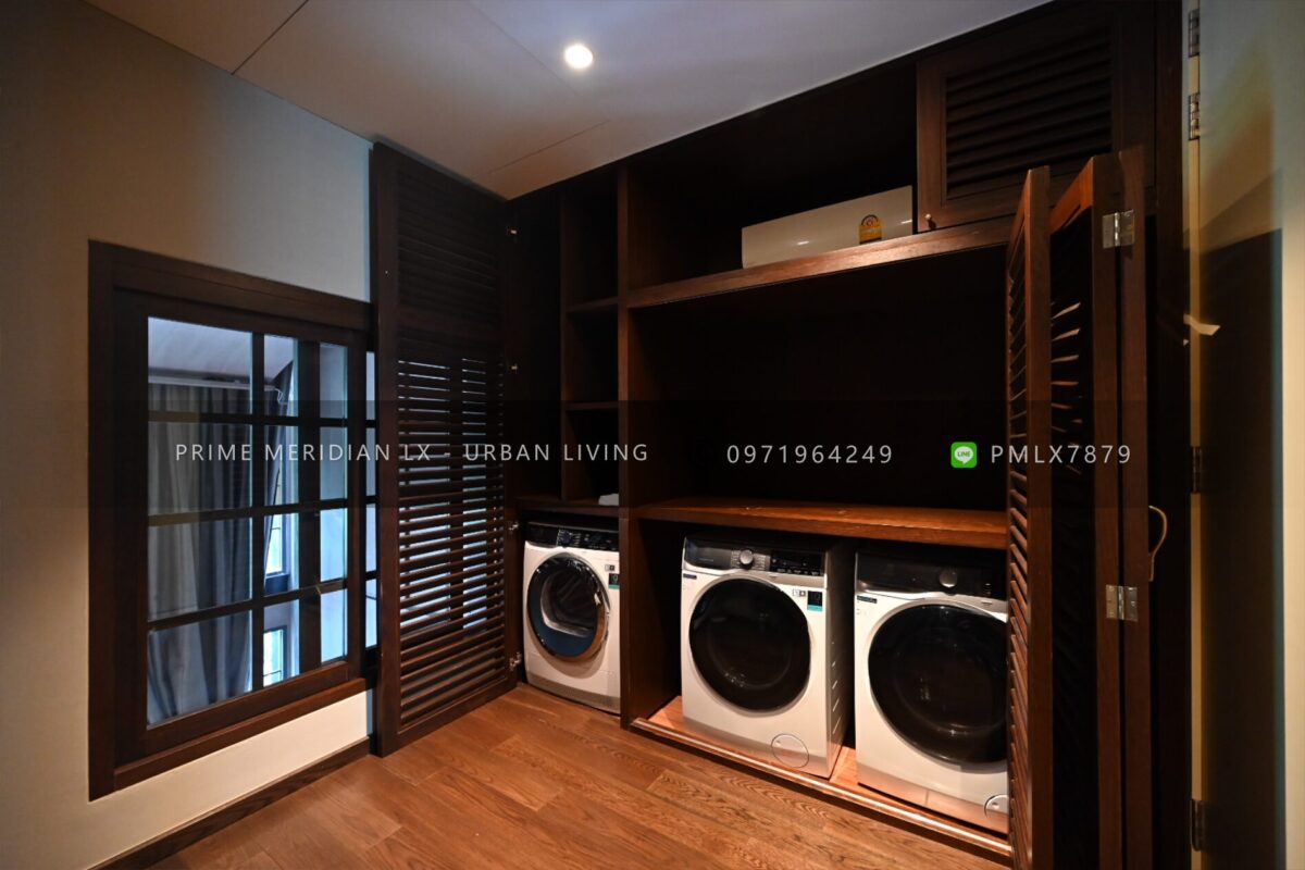 Quarter 31 - Townhouse