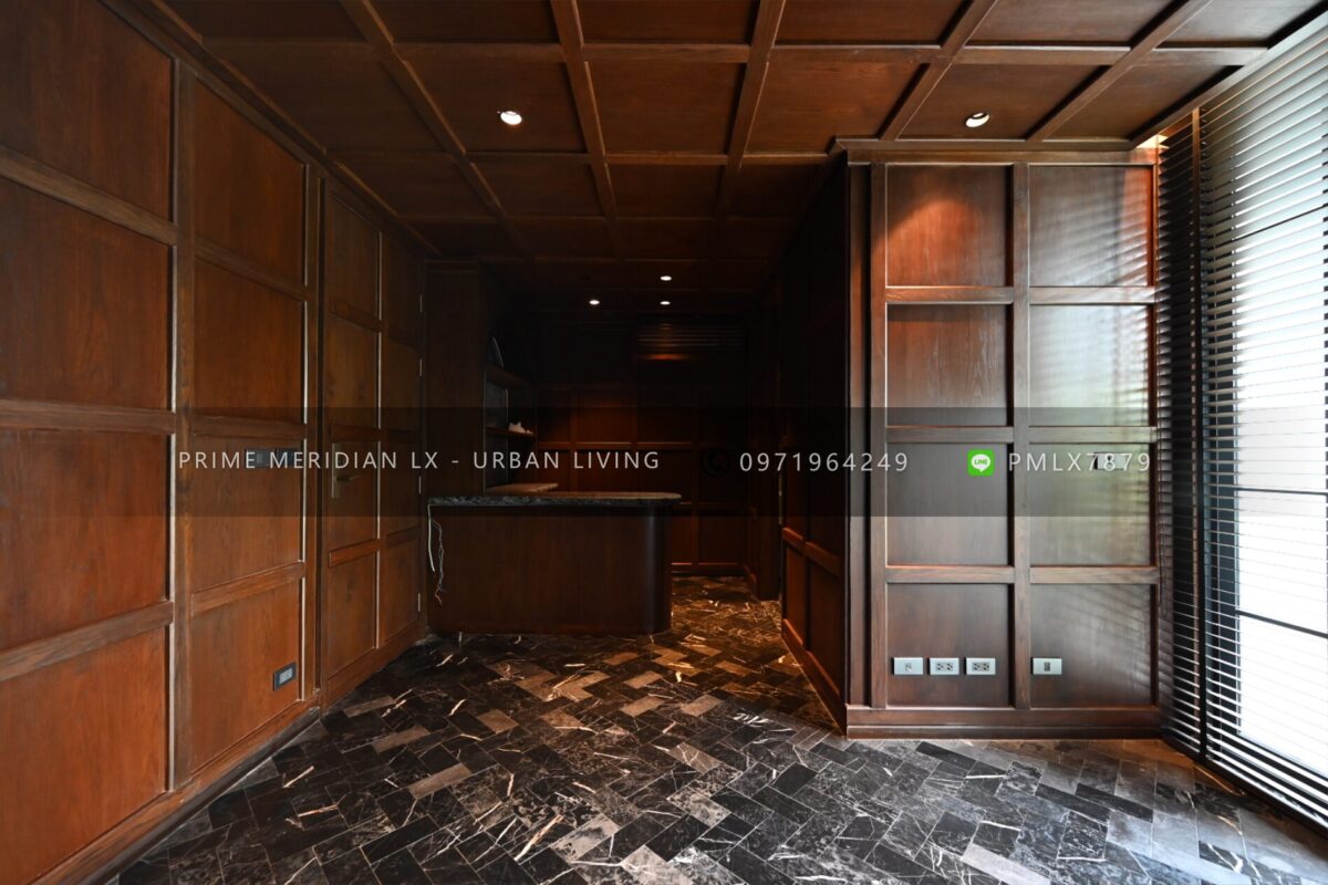 Quarter 31 - Townhouse