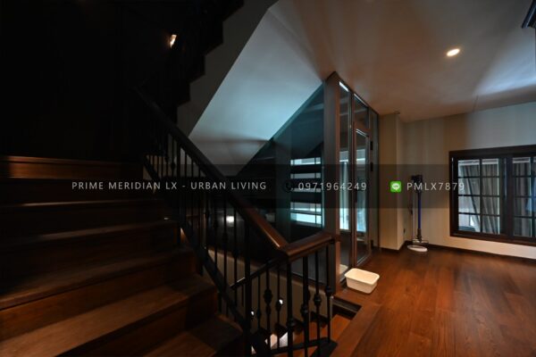 Quarter 31 - Townhouse