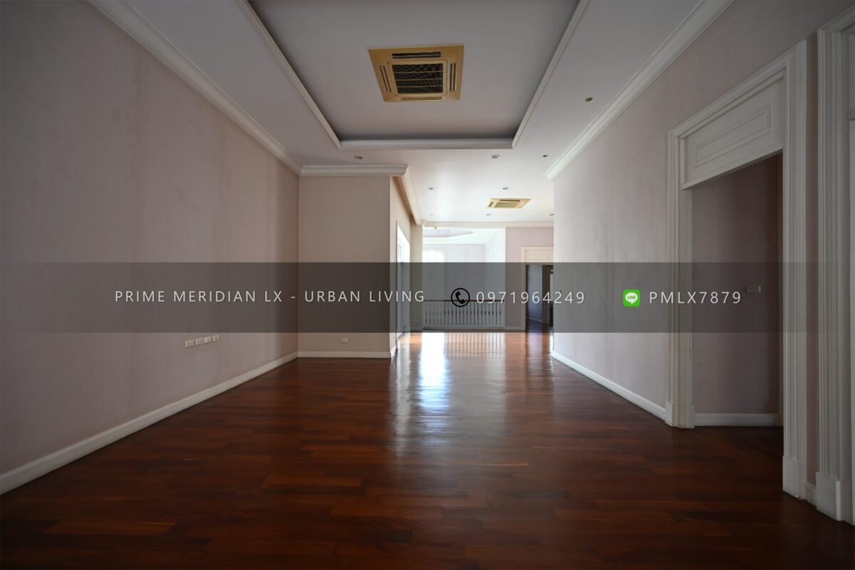 The Royal Residence - Kaset Nawamin