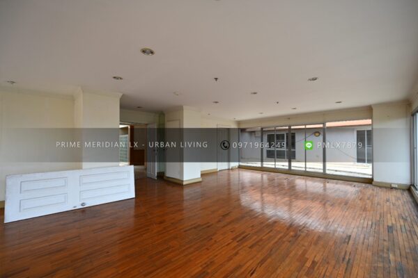 Baan Suan Sukhothai - Top Floor Penthouse