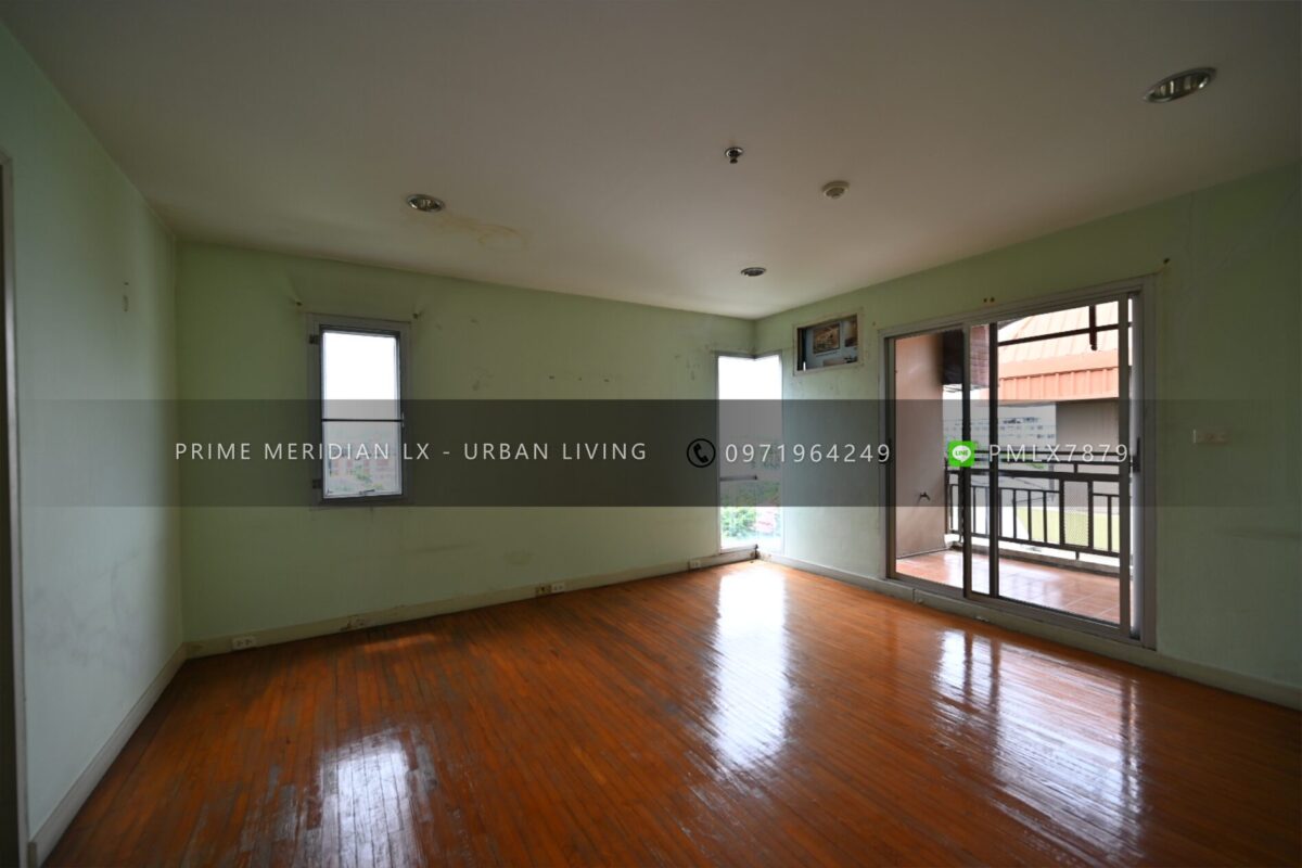 Baan Suan Sukhothai - Top Floor Penthouse