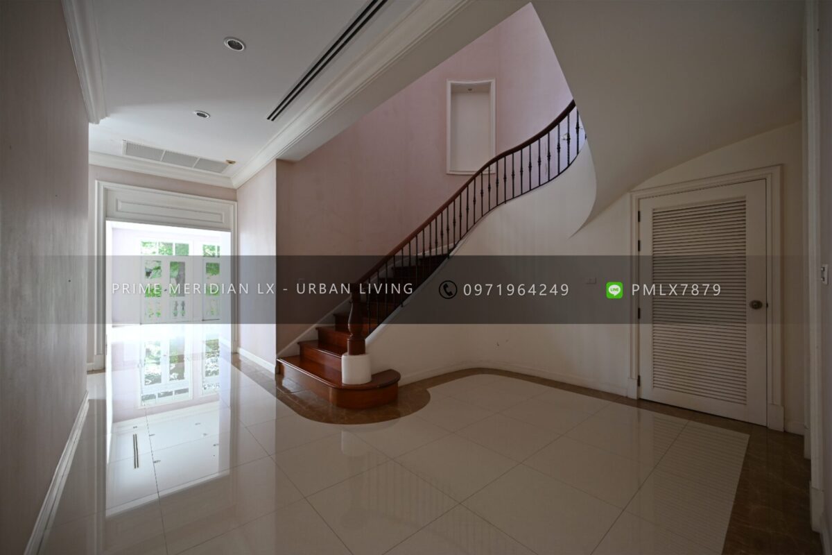 The Royal Residence - Kaset Nawamin