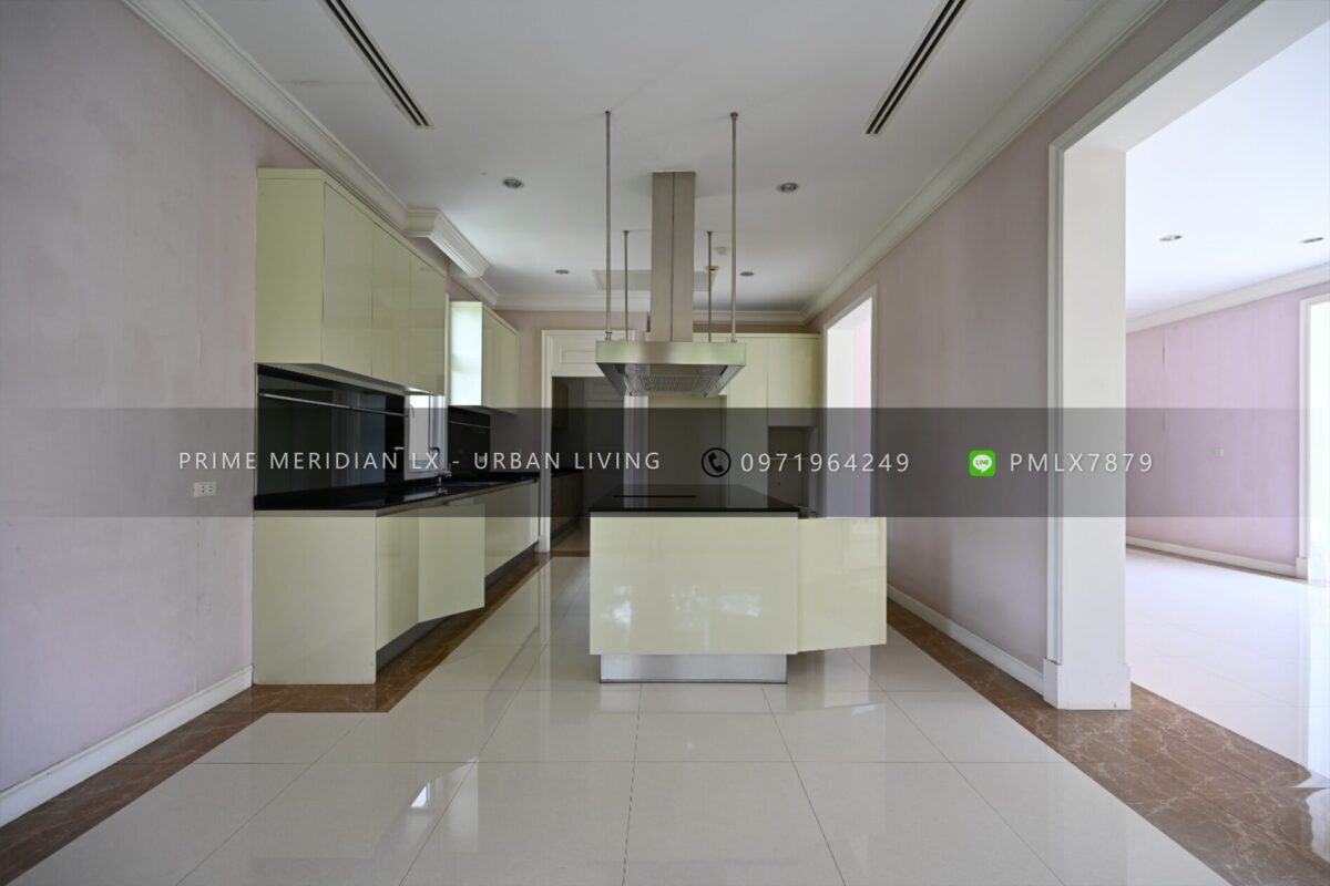 The Royal Residence - Kaset Nawamin
