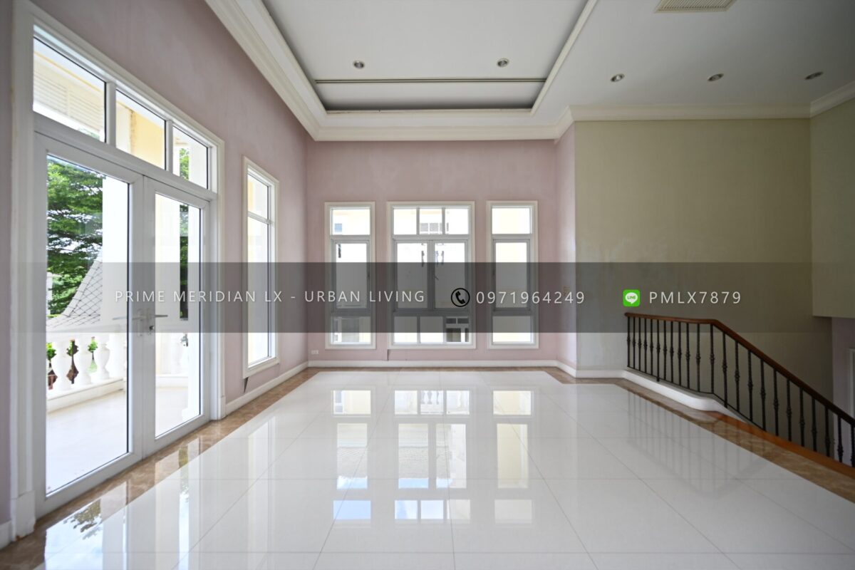 The Royal Residence - Kaset Nawamin