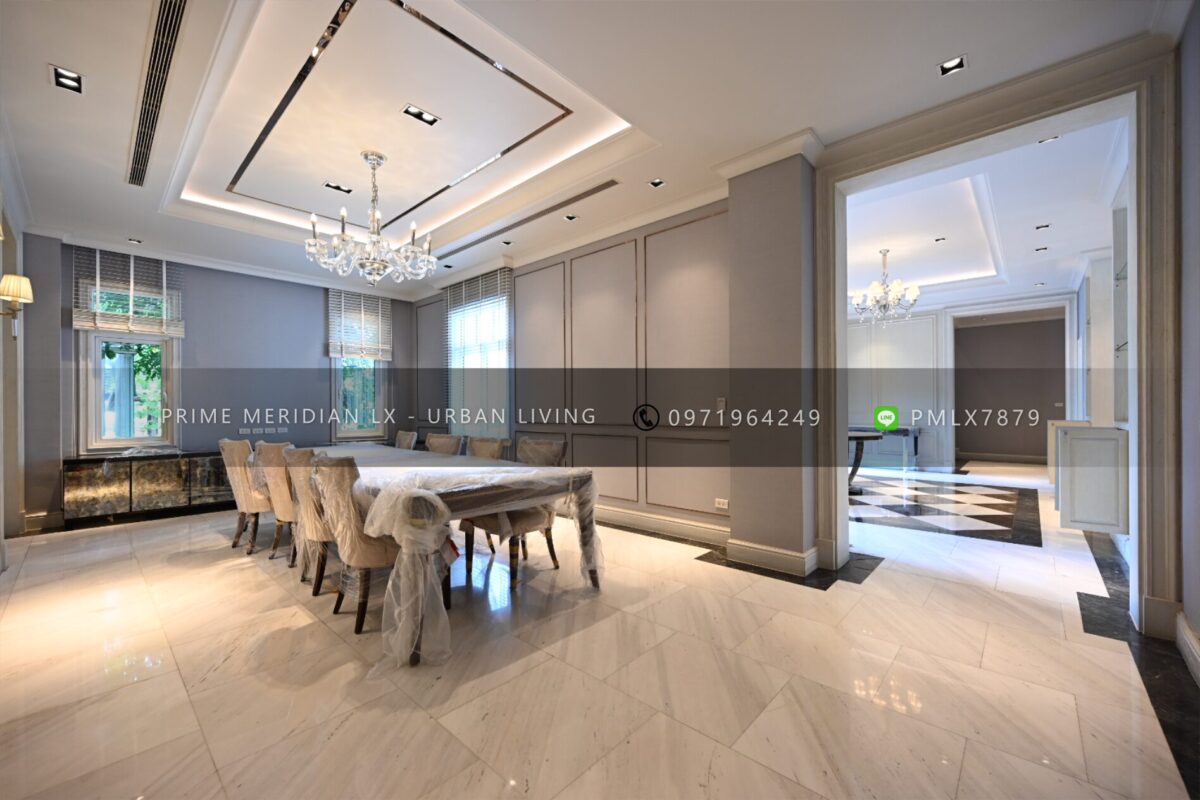 The Royal Residence - Kaset Nawamin - Two houses to be sold together