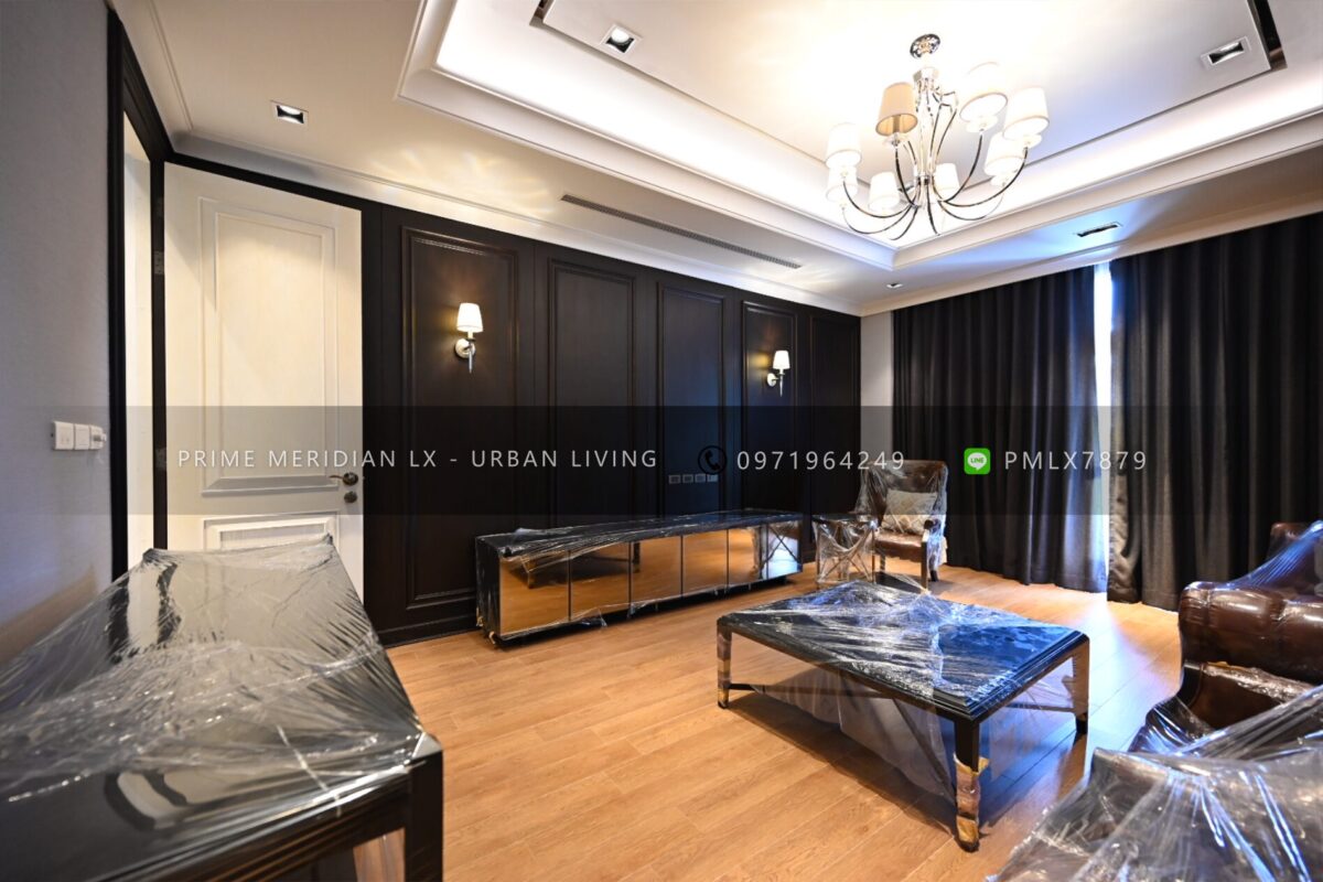 The Royal Residence - Kaset Nawamin - Two houses to be sold together