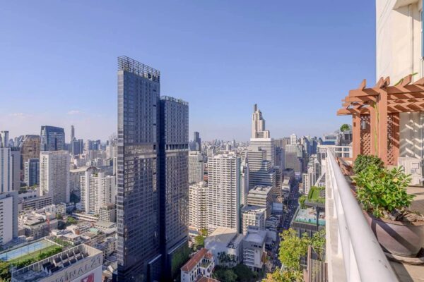 Las Colinas - Penthouse Duplex