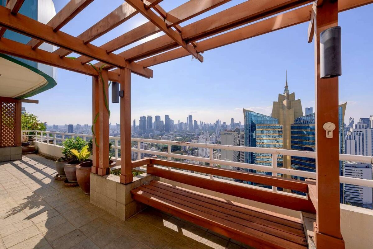 Las Colinas - Penthouse Duplex