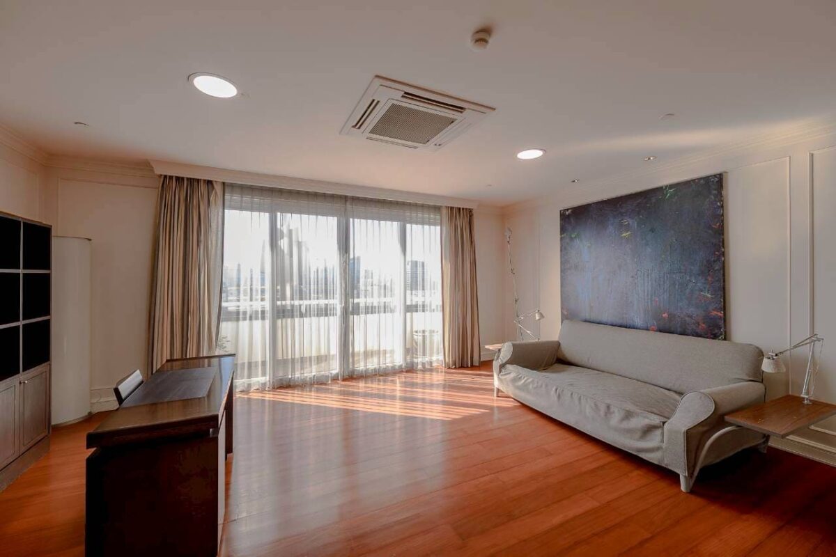 Las Colinas - Penthouse Duplex