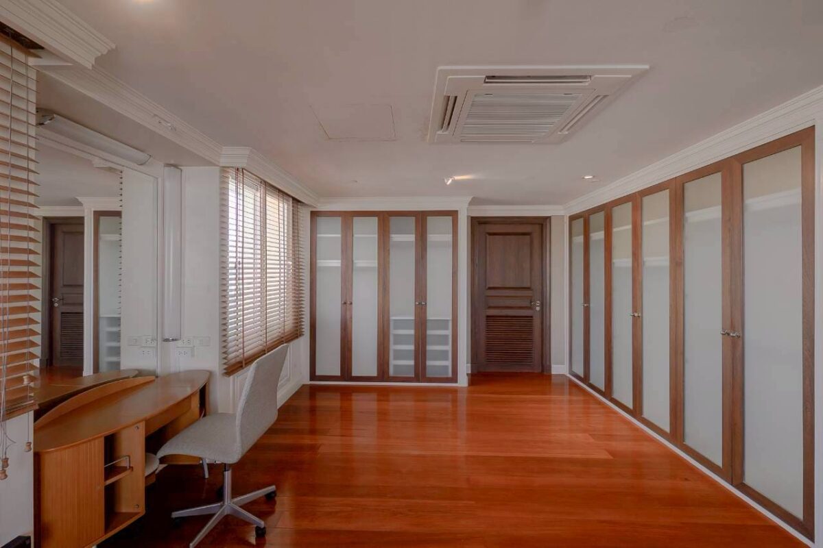 Las Colinas - Penthouse Duplex